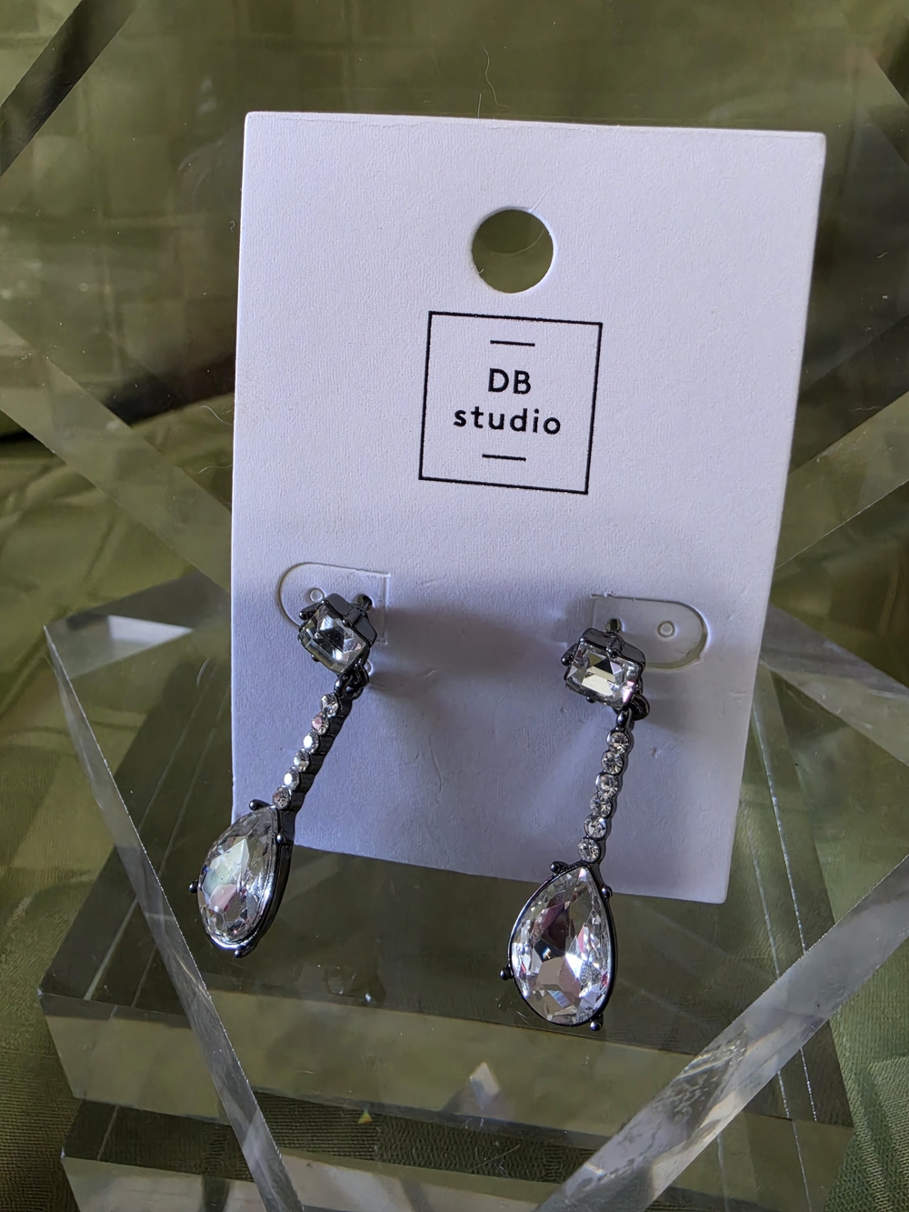 #1122 DB Studio Silver Crystal Teardrop Drop Earrings